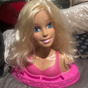 Barbie Fashionista’s Styling Head!!!